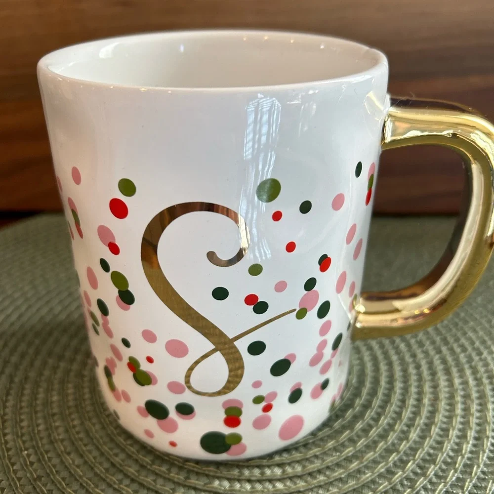 Pier 1 Imports Monogram Letter “S”Confetti 14 Ounce Tea or Coffee Mug Pristine.